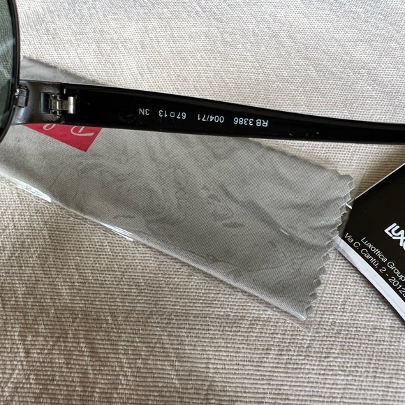 Raybans - Picture 2 of 6